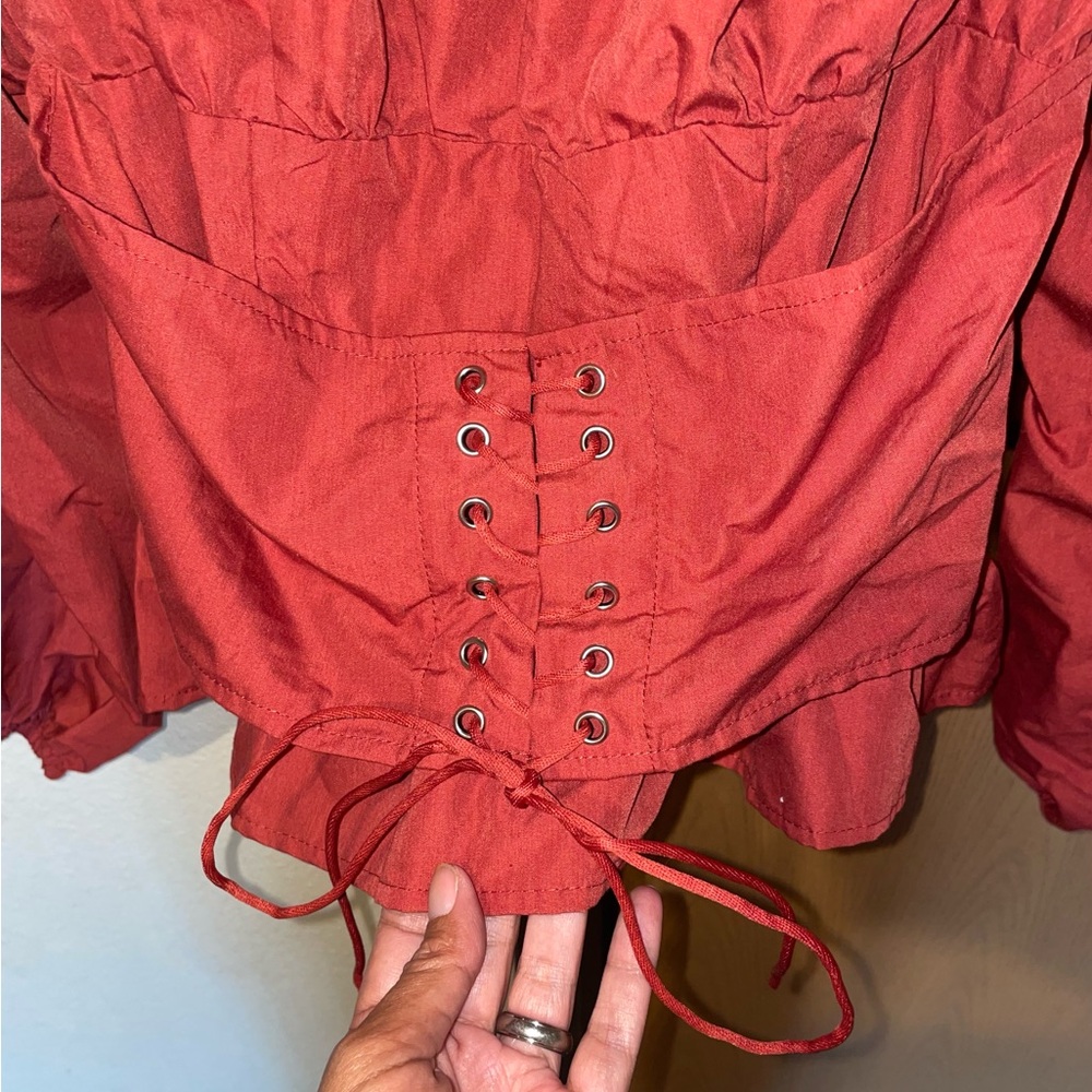 NWOT SUPER CUTE CORSET TOP VERY FLATTERING! Red Off-Shoulder Women's Top!